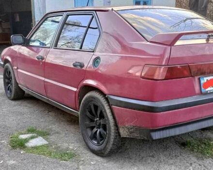 Красный Альфа 33, объемом двигателя 1.7 л и пробегом 230 тыс. км за 1200 $, фото 2 на Automoto.ua
