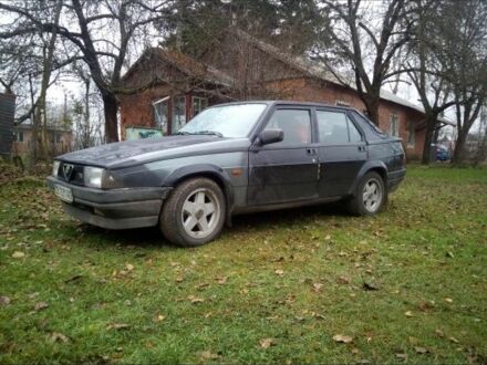 Чорний Альфа 75, об'ємом двигуна 2 л та пробігом 175 тис. км за 1328 $, фото 1 на Automoto.ua