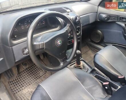 Синій Альфа Ромео 146, об'ємом двигуна 1.6 л та пробігом 245 тис. км за 2200 $, фото 4 на Automoto.ua