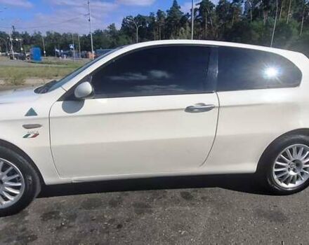 Белый Альфа Ромео 147, объемом двигателя 1.6 л и пробегом 210 тыс. км за 3950 $, фото 7 на Automoto.ua