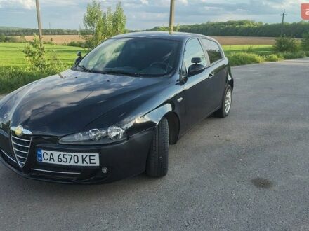 Бежевий Альфа Ромео 147, об'ємом двигуна 1.6 л та пробігом 217 тис. км за 3500 $, фото 1 на Automoto.ua