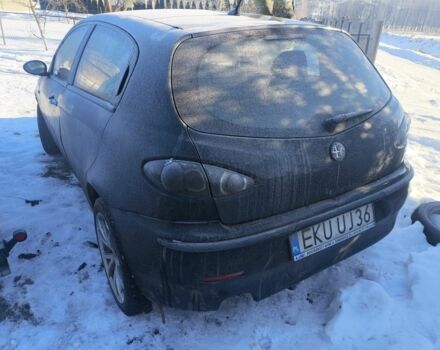 Черный Альфа Ромео 147, объемом двигателя 0 л и пробегом 300 тыс. км за 850 $, фото 2 на Automoto.ua