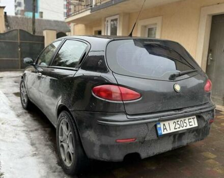 Чорний Альфа Ромео 147, об'ємом двигуна 1.6 л та пробігом 300 тис. км за 3500 $, фото 1 на Automoto.ua