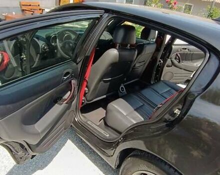 Черный Альфа Ромео 147, объемом двигателя 1.6 л и пробегом 395 тыс. км за 4300 $, фото 5 на Automoto.ua