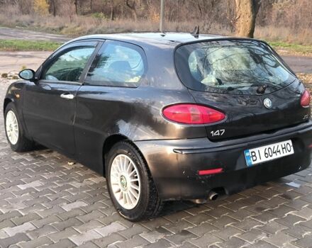 Черный Альфа Ромео 147, объемом двигателя 1.9 л и пробегом 390 тыс. км за 3000 $, фото 2 на Automoto.ua