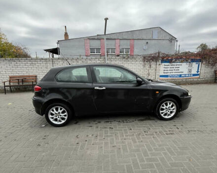 Черный Альфа Ромео 147, объемом двигателя 1.9 л и пробегом 255 тыс. км за 3500 $, фото 7 на Automoto.ua