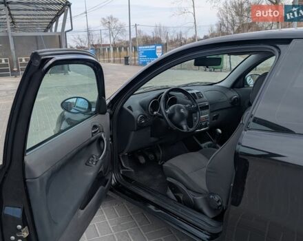 Чорний Альфа Ромео 147, об'ємом двигуна 1.6 л та пробігом 203 тис. км за 3499 $, фото 6 на Automoto.ua