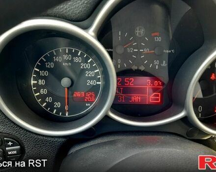 Чорний Альфа Ромео 147, об'ємом двигуна 1.6 л та пробігом 230 тис. км за 3500 $, фото 11 на Automoto.ua