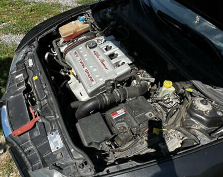 Чорний Альфа Ромео 147, об'ємом двигуна 1.6 л та пробігом 149 тис. км за 4400 $, фото 5 на Automoto.ua