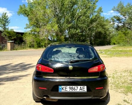 Чорний Альфа Ромео 147, об'ємом двигуна 1.6 л та пробігом 205 тис. км за 3200 $, фото 3 на Automoto.ua