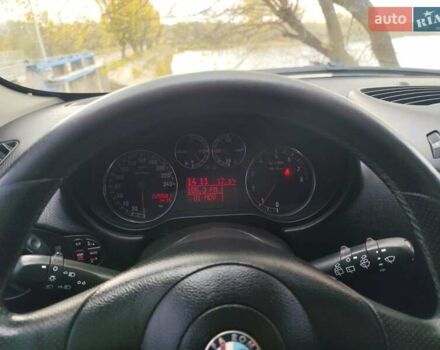 Черный Альфа Ромео 147, объемом двигателя 1.6 л и пробегом 159 тыс. км за 4500 $, фото 11 на Automoto.ua