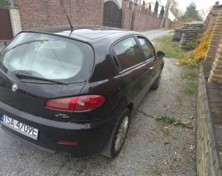 Чорний Альфа Ромео 147, об'ємом двигуна 1.9 л та пробігом 214 тис. км за 2200 $, фото 3 на Automoto.ua