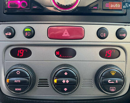 Чорний Альфа Ромео 147, об'ємом двигуна 2 л та пробігом 180 тис. км за 4690 $, фото 30 на Automoto.ua