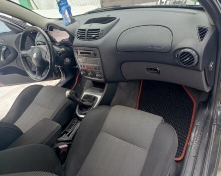 Черный Альфа Ромео 147, объемом двигателя 1.6 л и пробегом 242 тыс. км за 3150 $, фото 18 на Automoto.ua