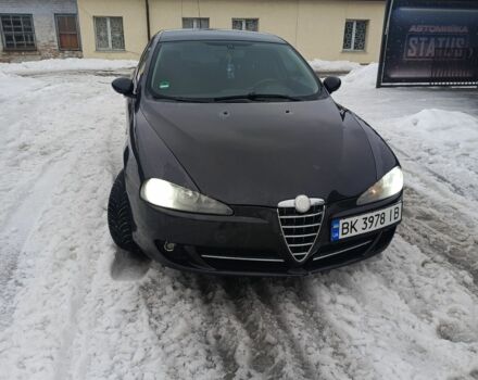 Черный Альфа Ромео 147, объемом двигателя 1.6 л и пробегом 242 тыс. км за 3150 $, фото 14 на Automoto.ua