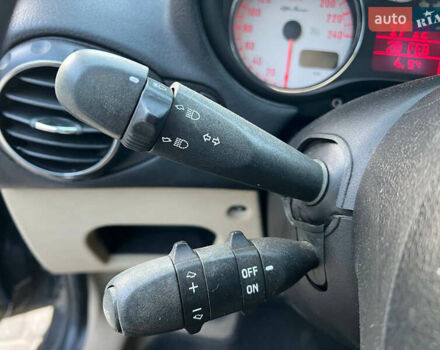 Чорний Альфа Ромео 147, об'ємом двигуна 2 л та пробігом 180 тис. км за 4690 $, фото 25 на Automoto.ua