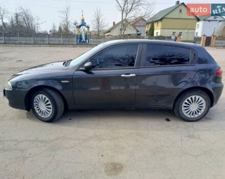 Черный Альфа Ромео 147, объемом двигателя 1.6 л и пробегом 240 тыс. км за 2900 $, фото 11 на Automoto.ua