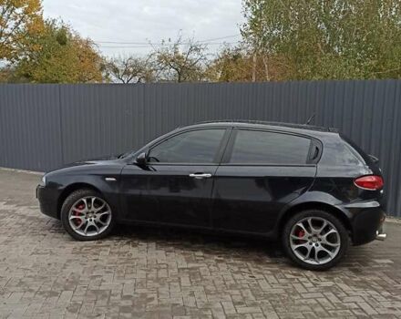 Черный Альфа Ромео 147, объемом двигателя 2 л и пробегом 170 тыс. км за 5500 $, фото 1 на Automoto.ua