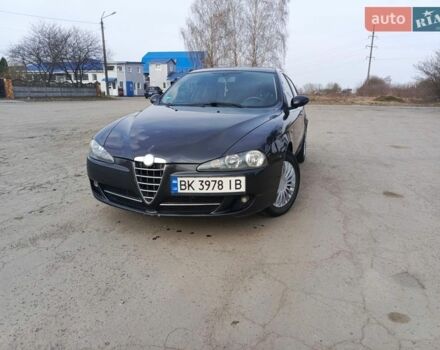 Черный Альфа Ромео 147, объемом двигателя 1.6 л и пробегом 240 тыс. км за 2900 $, фото 5 на Automoto.ua