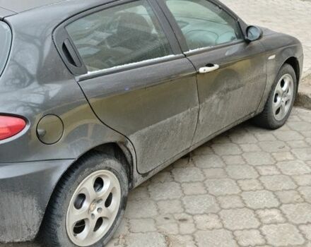 Чорний Альфа Ромео 147, об'ємом двигуна 1.9 л та пробігом 339 тис. км за 1950 $, фото 1 на Automoto.ua