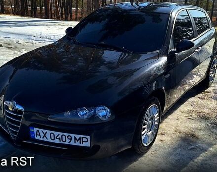 Черный Альфа Ромео 147, объемом двигателя 1.6 л и пробегом 211 тыс. км за 3500 $, фото 5 на Automoto.ua