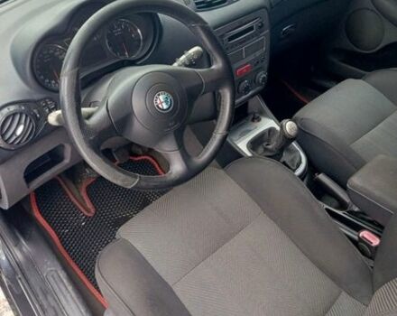 Черный Альфа Ромео 147, объемом двигателя 1.6 л и пробегом 240 тыс. км за 2950 $, фото 16 на Automoto.ua