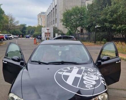 Черный Альфа Ромео 147, объемом двигателя 1.97 л и пробегом 163 тыс. км за 5800 $, фото 3 на Automoto.ua