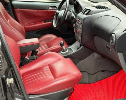 Черный Альфа Ромео 147, объемом двигателя 2 л и пробегом 163 тыс. км за 5990 $, фото 19 на Automoto.ua