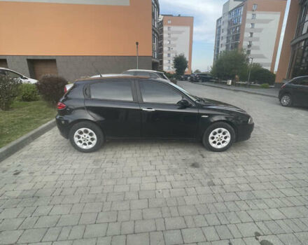 Чорний Альфа Ромео 147, об'ємом двигуна 1.6 л та пробігом 305 тис. км за 3900 $, фото 6 на Automoto.ua