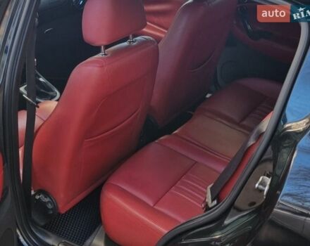 Черный Альфа Ромео 147, объемом двигателя 1.6 л и пробегом 194 тыс. км за 5400 $, фото 12 на Automoto.ua