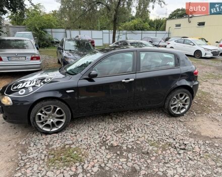 Чорний Альфа Ромео 147, об'ємом двигуна 1.97 л та пробігом 163 тис. км за 3600 $, фото 8 на Automoto.ua