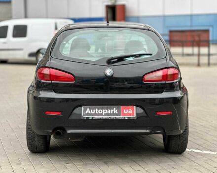 Черный Альфа Ромео 147, объемом двигателя 2 л и пробегом 163 тыс. км за 5990 $, фото 4 на Automoto.ua