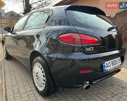 Черный Альфа Ромео 147, объемом двигателя 1.6 л и пробегом 93 тыс. км за 4800 $, фото 11 на Automoto.ua