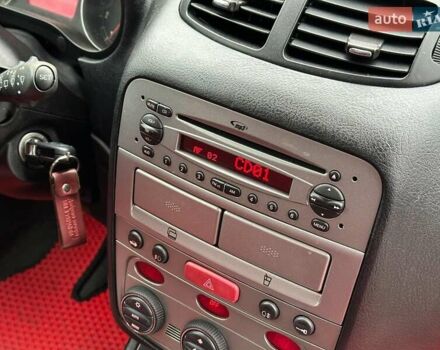 Черный Альфа Ромео 147, объемом двигателя 2 л и пробегом 163 тыс. км за 5990 $, фото 22 на Automoto.ua