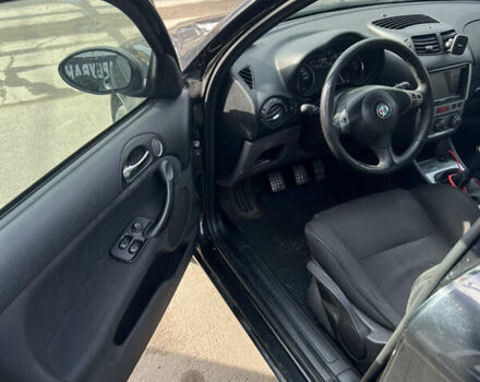 Чорний Альфа Ромео 147, об'ємом двигуна 1.6 л та пробігом 180 тис. км за 5100 $, фото 4 на Automoto.ua