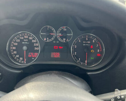 Чорний Альфа Ромео 147, об'ємом двигуна 1.6 л та пробігом 180 тис. км за 5100 $, фото 6 на Automoto.ua