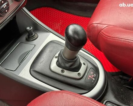 Черный Альфа Ромео 147, объемом двигателя 2 л и пробегом 163 тыс. км за 5990 $, фото 11 на Automoto.ua