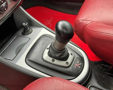 Черный Альфа Ромео 147, объемом двигателя 2 л и пробегом 163 тыс. км за 5990 $, фото 11 на Automoto.ua