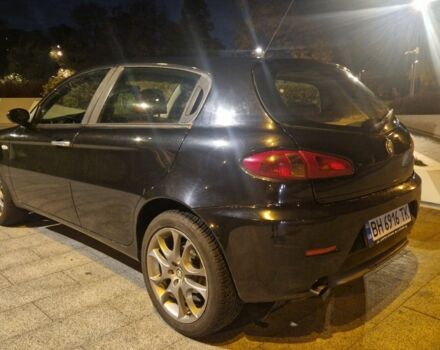 Черный Альфа Ромео 147, объемом двигателя 2 л и пробегом 163 тыс. км за 6200 $, фото 11 на Automoto.ua