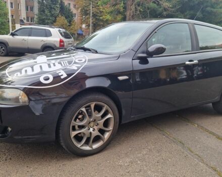 Черный Альфа Ромео 147, объемом двигателя 2 л и пробегом 163 тыс. км за 6200 $, фото 3 на Automoto.ua