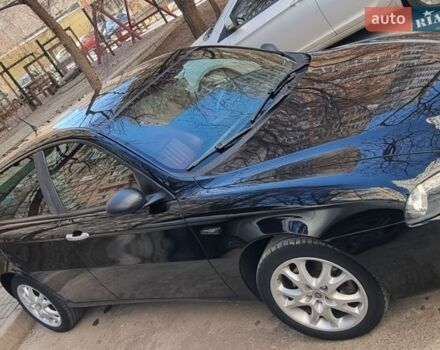 Черный Альфа Ромео 147, объемом двигателя 1.6 л и пробегом 194 тыс. км за 5400 $, фото 3 на Automoto.ua