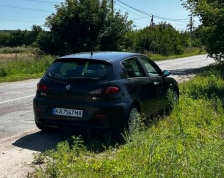 Черный Альфа Ромео 147, объемом двигателя 1.6 л и пробегом 170 тыс. км за 4500 $, фото 37 на Automoto.ua