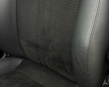 Черный Альфа Ромео 147, объемом двигателя 1.6 л и пробегом 138 тыс. км за 5800 $, фото 28 на Automoto.ua