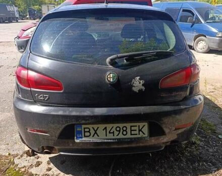 Черный Альфа Ромео 147, объемом двигателя 1.6 л и пробегом 250 тыс. км за 1771 $, фото 3 на Automoto.ua
