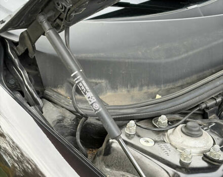 Черный Альфа Ромео 147, объемом двигателя 1.6 л и пробегом 138 тыс. км за 5800 $, фото 104 на Automoto.ua