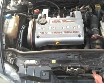 Черный Альфа Ромео 147, объемом двигателя 1.6 л и пробегом 215 тыс. км за 4700 $, фото 3 на Automoto.ua