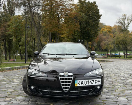 Черный Альфа Ромео 147, объемом двигателя 1.6 л и пробегом 138 тыс. км за 5800 $, фото 4 на Automoto.ua