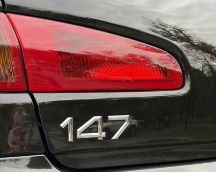 Черный Альфа Ромео 147, объемом двигателя 1.6 л и пробегом 138 тыс. км за 5800 $, фото 107 на Automoto.ua