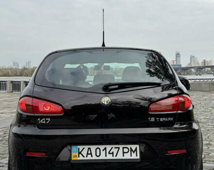 Черный Альфа Ромео 147, объемом двигателя 1.6 л и пробегом 138 тыс. км за 5800 $, фото 65 на Automoto.ua