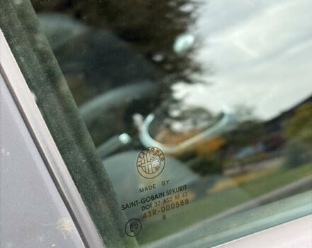 Черный Альфа Ромео 147, объемом двигателя 1.6 л и пробегом 138 тыс. км за 5800 $, фото 87 на Automoto.ua